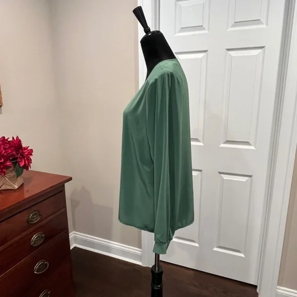 Jack Mulqueen Forest Green V-Neck Button Up Blouse L - Picture 3 of 7